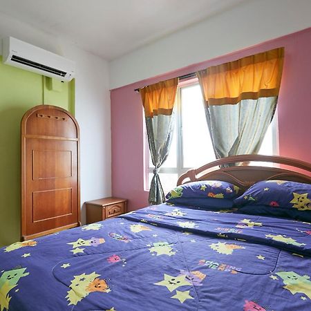 Sunshine Bay Resort Port Dickson Exterior foto