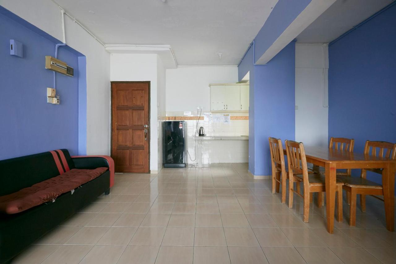 Sunshine Bay Resort Port Dickson Exterior foto