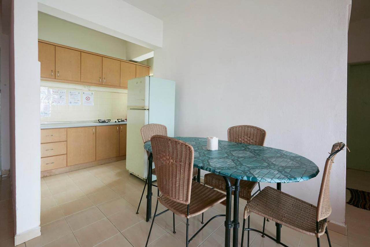 Sunshine Bay Resort Port Dickson Exterior foto
